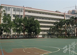 臨沂市商業(yè)學校